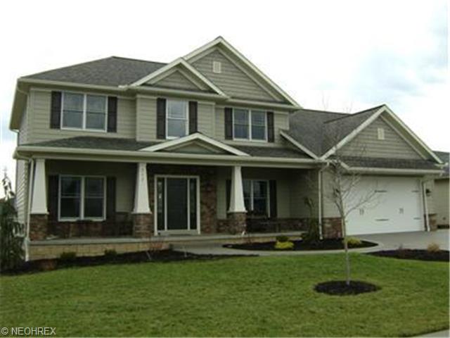717 E 12th St, Dover, OH 44622 photo 1