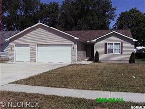 2220 Stonepath St, Lorain, OH 44052 photo 1