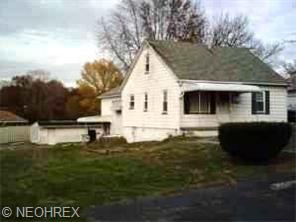 4581 Elyria Ave, Lorain, OH 44055 photo 1