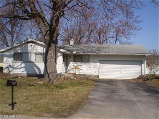 1313 E 29 St, Ashtabula, OH 44004 photo 1