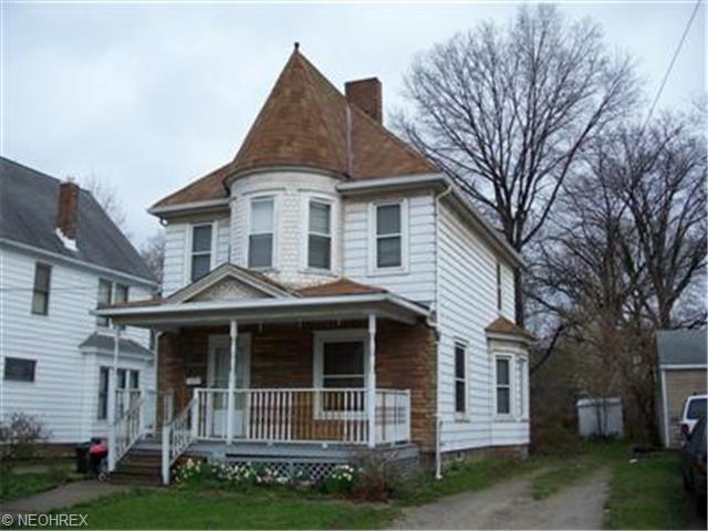 108 Kaiser Ct, Elyria, OH 44035 photo 1