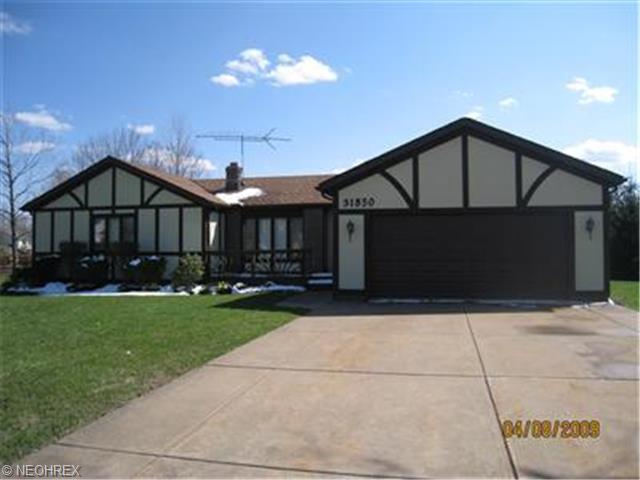 31850 Arthur Rd, Solon, OH 44139 photo 1