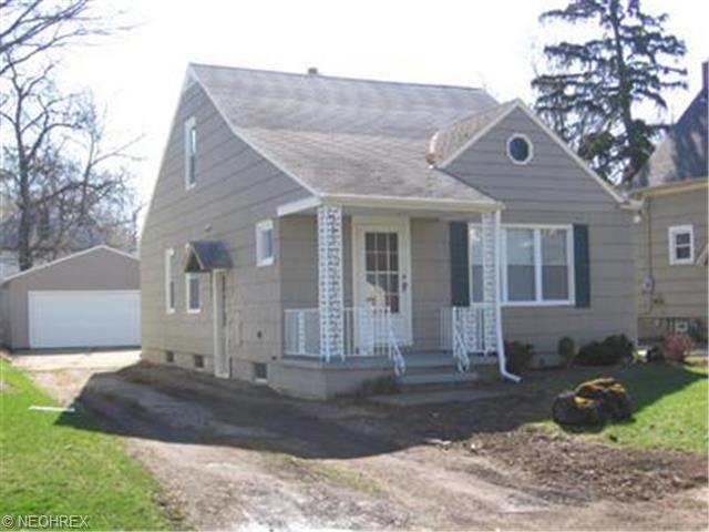 376 Concord Ave, Elyria, OH 44035 photo 1