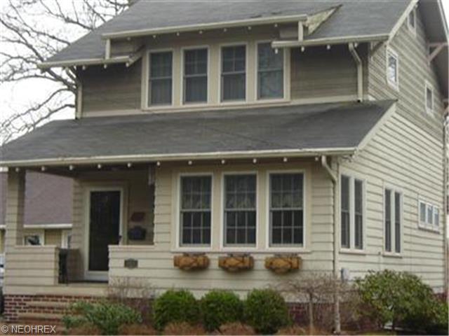 413 Beech St, Berea, OH 44017 photo 1