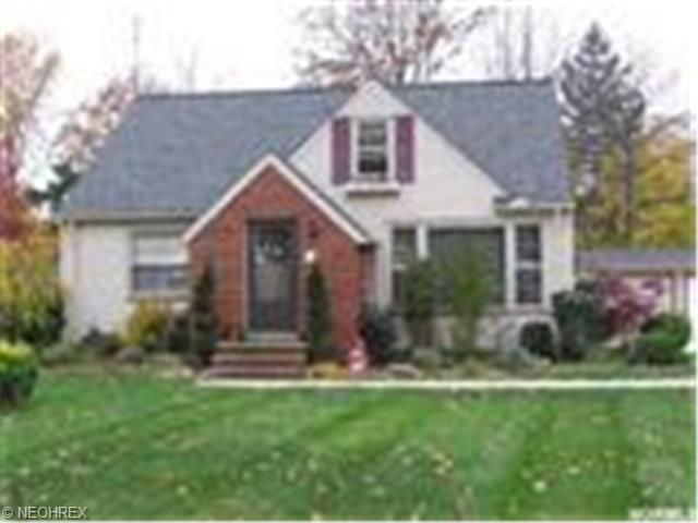 316 E 276th St, Euclid, OH 44132 photo 1