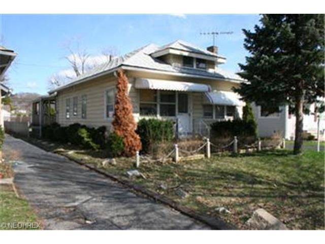 1505 E 221st St, Euclid, OH 44117 photo 1