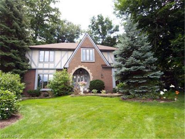 2124 Samson Cir, Hudson, OH 44236 photo 1