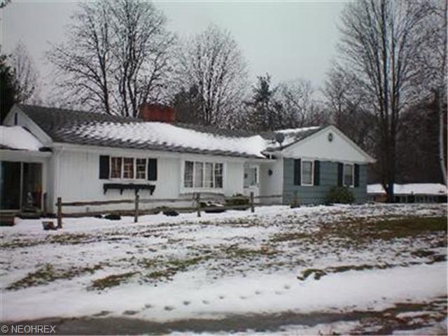6474 Old Woods Rd, Ashtabula, OH 44004 photo 1