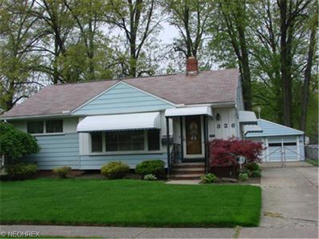 326 Beebe Ave, Elyria, OH 44035 photo 1