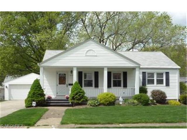 256 Bellfield Ave, Elyria, OH 44035 photo 1