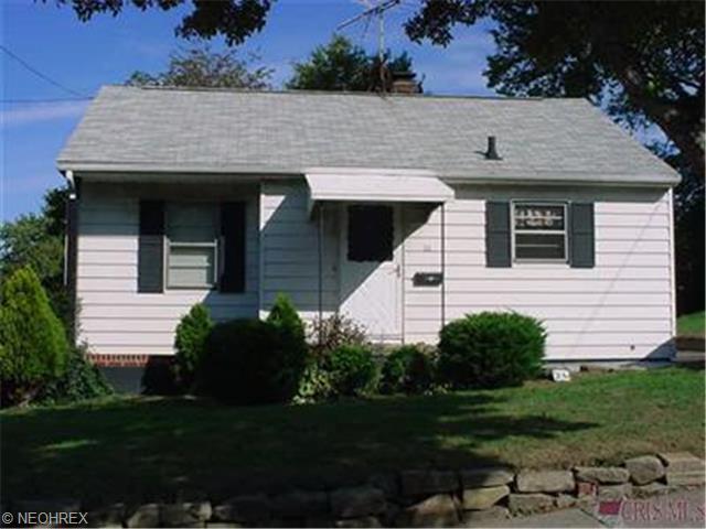 25 E Catawba Ave, Akron, OH 44301 photo 1