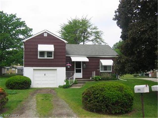 235 Manola Ave, Ashtabula, OH 44004 photo 1
