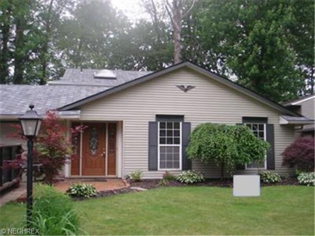 773 Bedford Ave, Elyria, OH 44035 photo 1