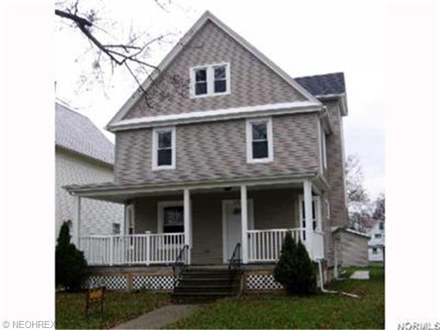 353 12th St, Elyria, OH 44035 photo 1