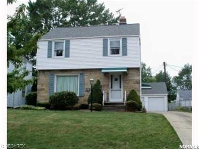 270 E 204th St, Euclid, OH 44123 photo 1