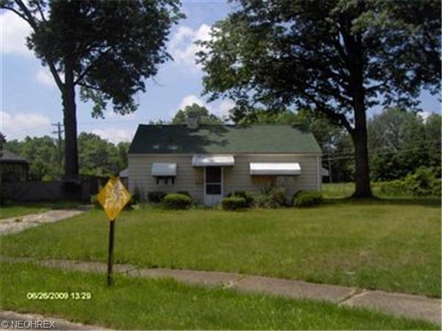 4100 Gregus Ave, Lorain, OH 44055 photo 1