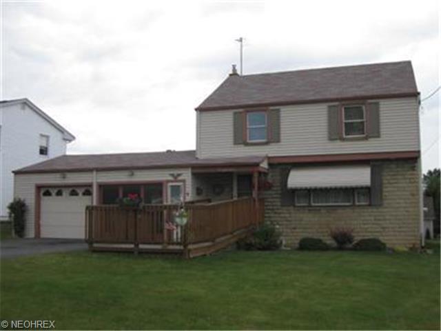 487 W Harvey, Struthers, OH 44471 photo 1
