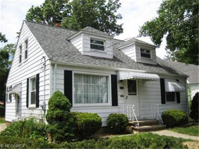 276 E 242nd St, Euclid, OH 44123 photo 1