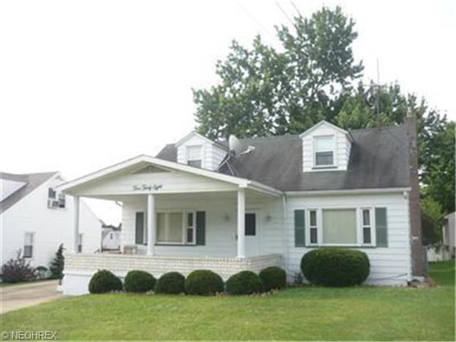 538 Spring St, Struthers, OH 44471 photo 1