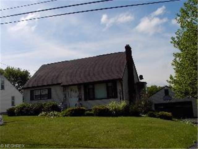 2425 Harsh, Massillon, OH 44646 photo 1