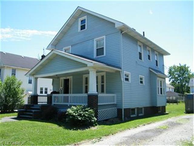 1752 E 33rd St, Lorain, OH 44055 photo 1