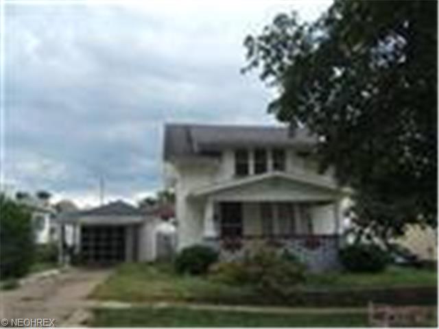 1435 E Main St, Coshocton, OH 43812 photo 1
