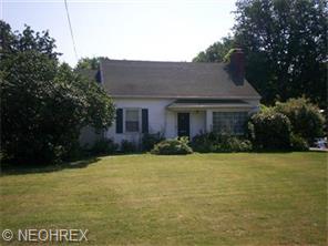 9094 N Main St, Windham, OH 44288 photo 1
