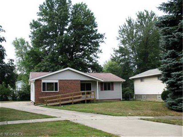 2160 E 40th St, Lorain, OH 44055 photo 1