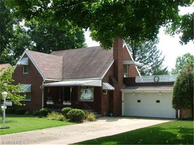 2425 Edgewater, Youngstown, OH 44514 photo 1