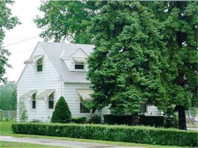 430 Abbe Rd N, Elyria, OH 44035 photo 1