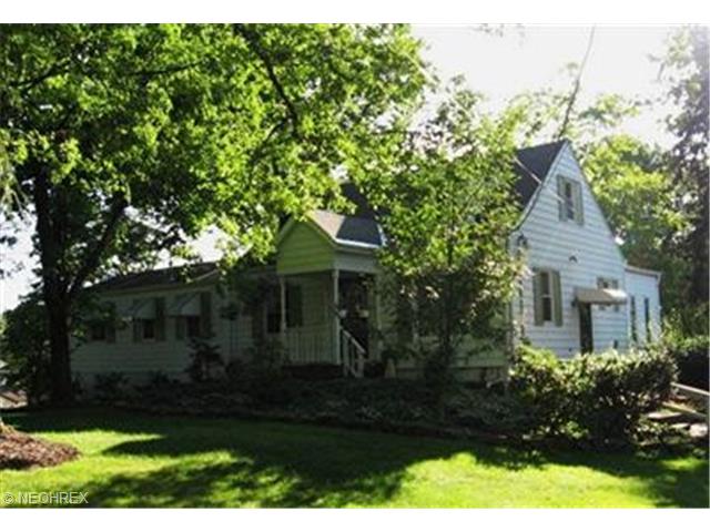 10844 Sperry Rd, Willoughby, OH 44094 photo 1