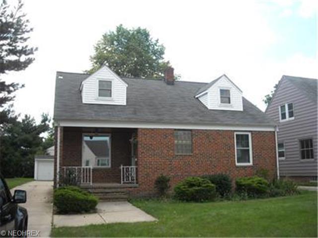 8021 Ackley Rd, Parma, OH 44129 photo 1