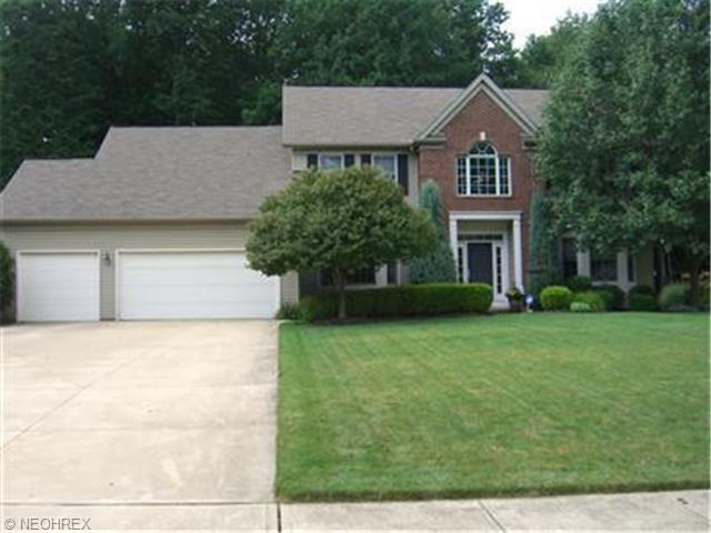 35485 Michael Dr, Solon, OH 44139 photo 1
