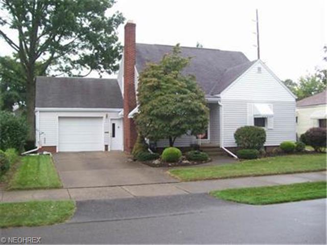 422 E Slingluff Ave, Dover, OH 44622 photo 1