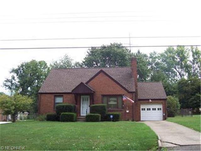 162 Fromm Ave NW, Canton, OH 44708 photo 1