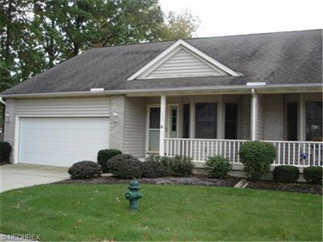 121 Stargate Dr, Elyria, OH 44035 photo 1