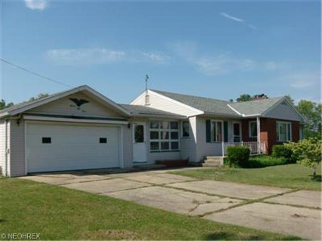 1153 E 21st St, Ashtabula, OH 44004 photo 1