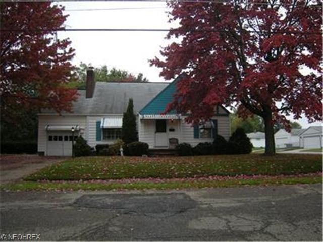 2657 Ellis Ave NE, Canton, OH 44705 photo 1