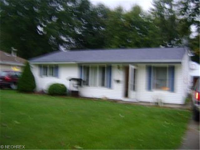 342 White Oak Dr, Elyria, OH 44035 photo 1