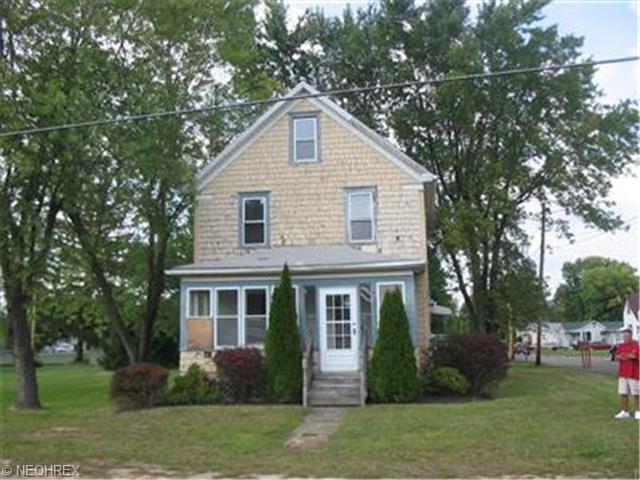 655 7th St E, Brewster, OH 44613 photo 1