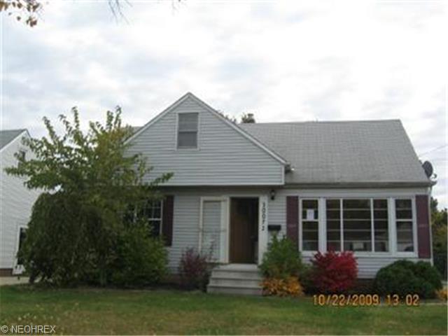 30072 Truman Ave, Wickliffe, OH 44092 photo 1