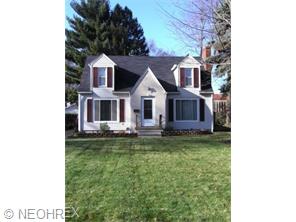 332 Crestview Ave, Akron, OH 44320 photo 1