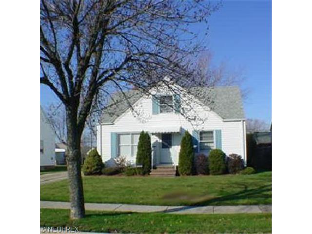 28875 Hazel Ave, Wickliffe, OH 44092 photo 1