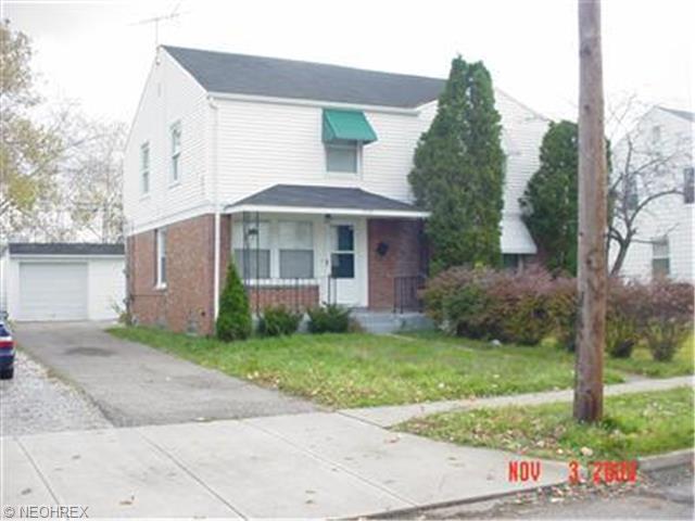 1533 E 256th St, Euclid, OH 44132 photo 1