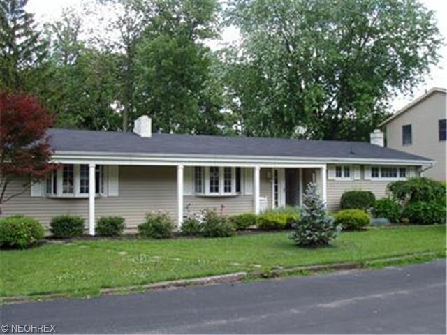 110 Marion Ave, Huron, OH 44839 photo 1