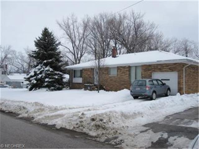 2924 Wilson Ave, Ashtabula, OH 44004 photo 1