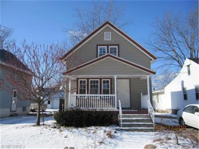 223 Warren Ave, Elyria, OH 44035 photo 1