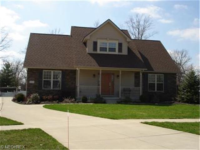 40099 Hope Ct, Elyria, OH 44035 photo 1