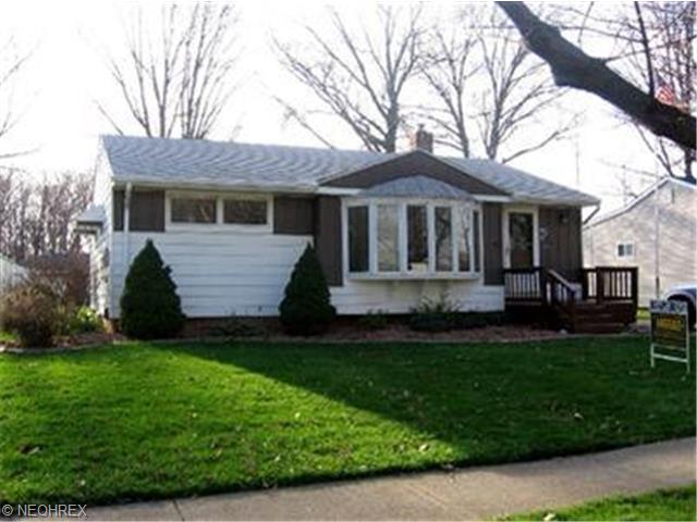 416 Beebe Ave, Elyria, OH 44035 photo 1