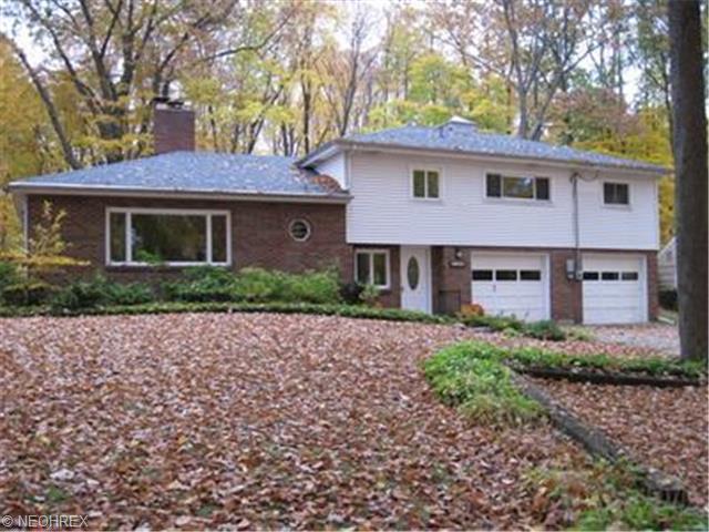 5146 Beechcrest Dr, Ashtabula, OH 44004 photo 1
